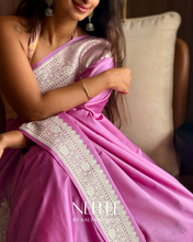 Load image into Gallery viewer, LILAC PINK SEMI SATIN BANARASI SAREE SSB25-4 - NEITEE