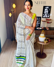 Load image into Gallery viewer, BLACK KARA SAREE WITH CONTRAST GREEN BORDER JO25-3 - NEITEE