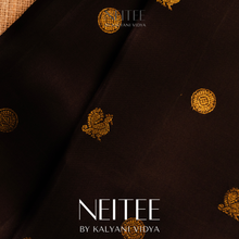 Load image into Gallery viewer, BLACK WITH PASTEL PINK KANCHIVARAM SILK SAREE KS25-10 - NEITEE