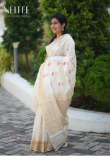 Load image into Gallery viewer, OFF WHITE BANARASI KATAN SILK SAREE BSF21-9 - NEITEE