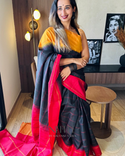 Load image into Gallery viewer, GANGA JAMUNA BLACK CONTRAST KANCHIVARAM SAREE KS25-12 - NEITEE
