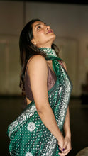 Load image into Gallery viewer, BOTTLE GREEN KUTCH SILK SAREE KSJ24-1 - NEITEE
