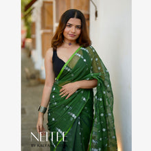 Load image into Gallery viewer, BOTTLE GREEN WITH SILVER ZARI BENGAL COTTON SAREE BCA24-6 - NEITEE
