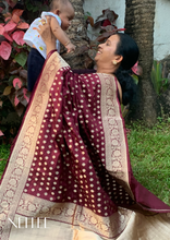 Load image into Gallery viewer, COFFEE BROWN BANARASI SILK SAREE WITH BOOTIS BSD21-1 - NEITEE
