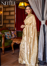 Load image into Gallery viewer, OFF WHITE BANARASI SILK SAREE WITH JAAL WORK BSA21-2 - NEITEE
